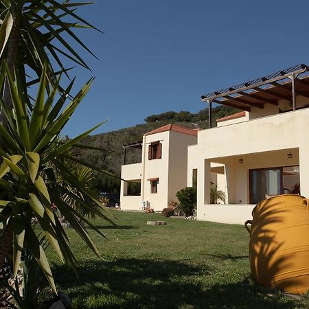 Villa Spiti Louloudis Spílion Buitenkant foto