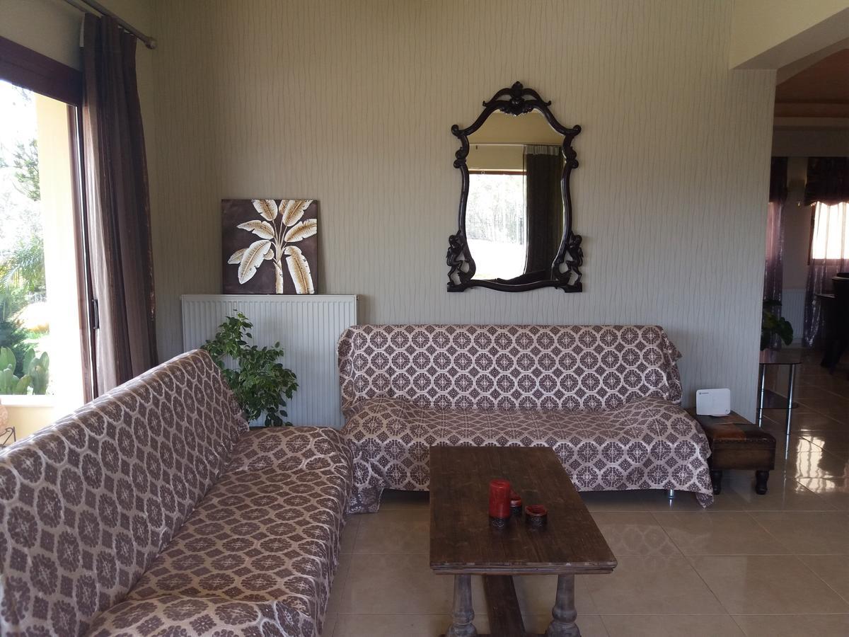 Villa Spiti Louloudis Spílion Buitenkant foto